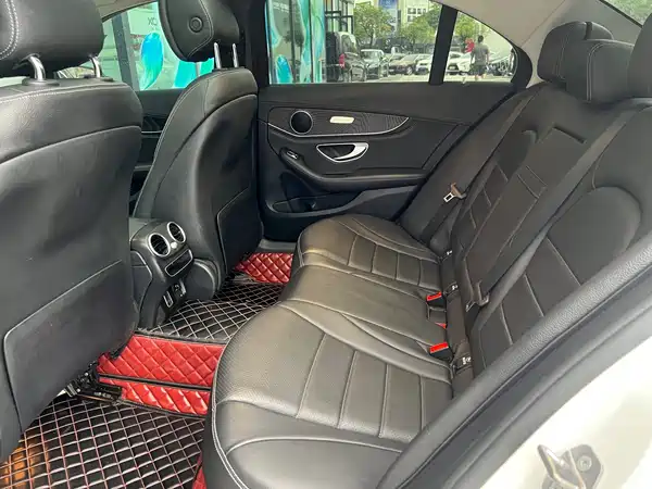 Mercedes-Benz C-Class 2019