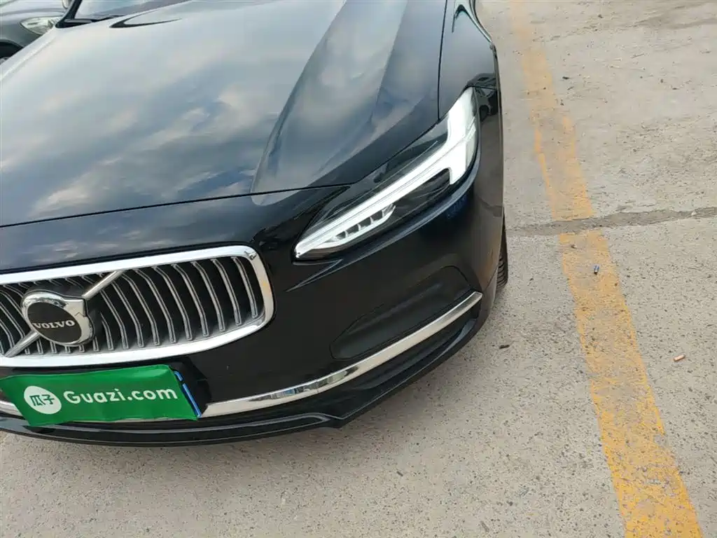 Volvo S90 2023 — фото 24