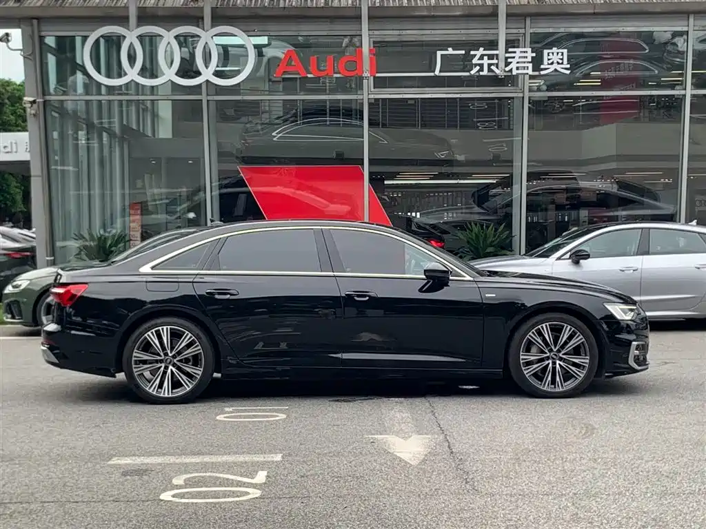 Audi A6L 2023 — фото 7