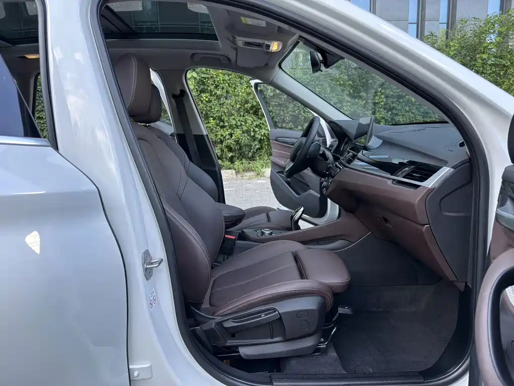 BMW X1 2022 — фото 13