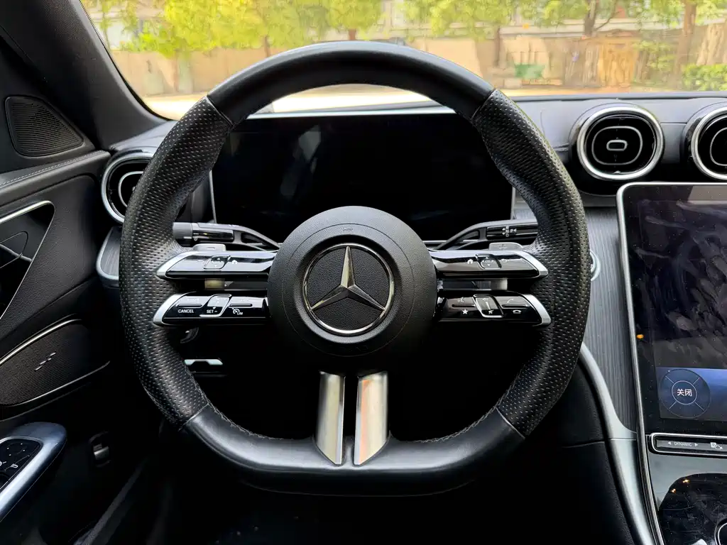 Mercedes-Benz C-Class 2024 — фото 14