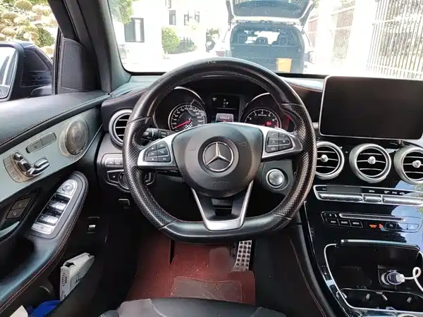 Mercedes-Benz GLC AMG 2017