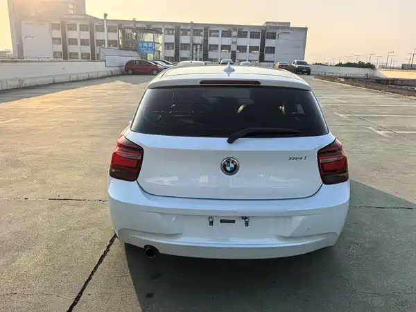 BMW 1 Series 2015