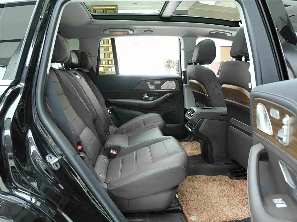 Mercedes-Benz GLS 2023 — фото 13