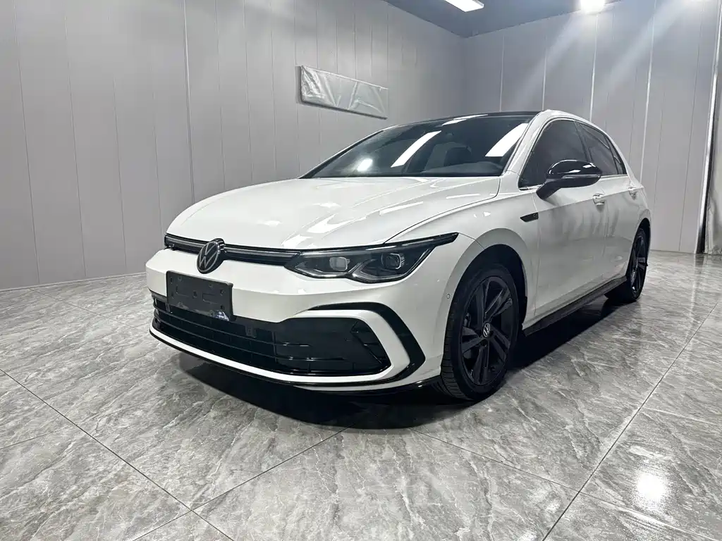 Volkswagen Golf 2022