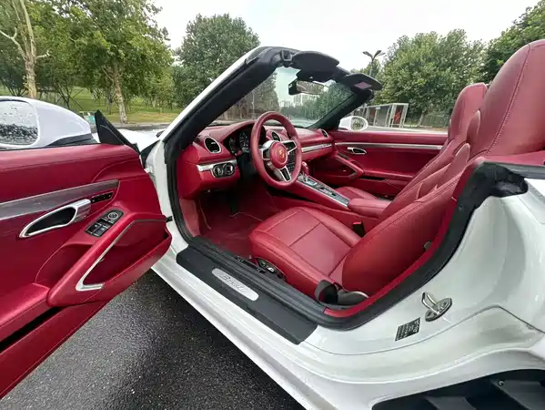 Porsche 718 2023