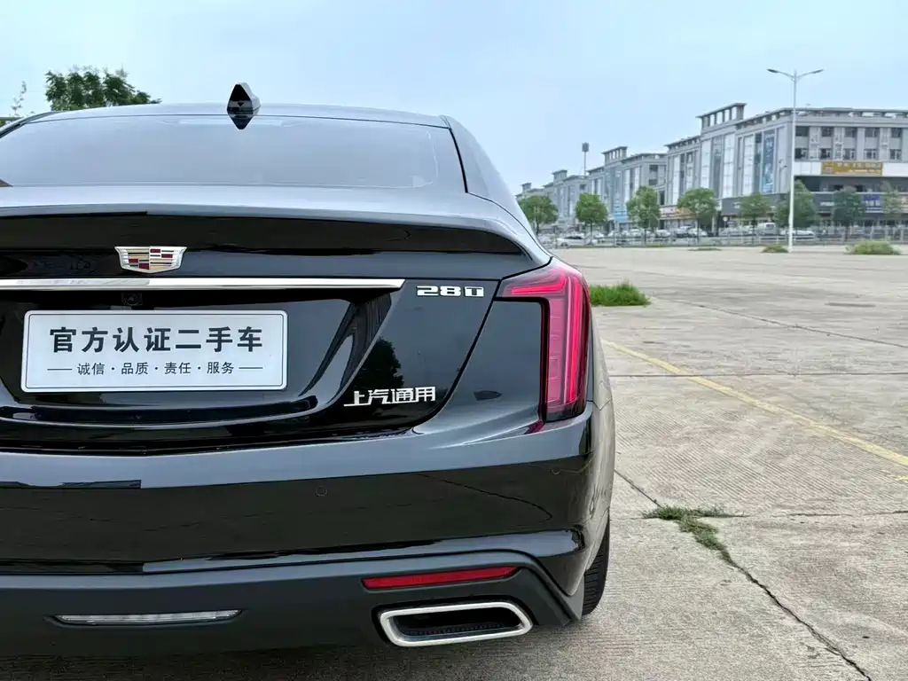Cadillac CT5 2025 — фото 13