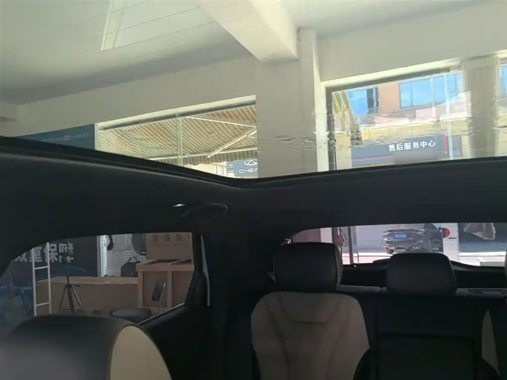BYD Dolphin 2023 — фото 18