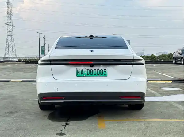 NIO ET7 2022
