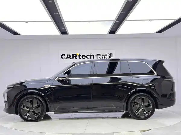 Li Auto L9 2025
