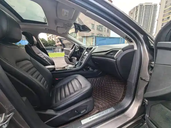 Ford Mondeo 2013