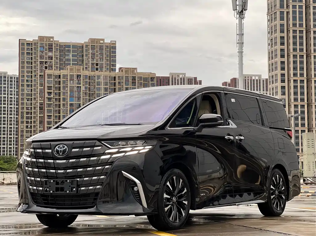 Toyota Alphard 2024