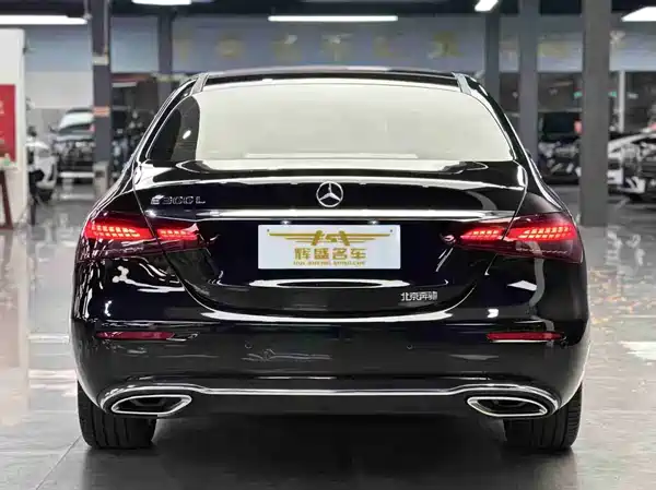 Mercedes-Benz E-Class 2021