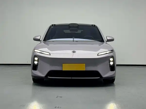NIO ET5 2025