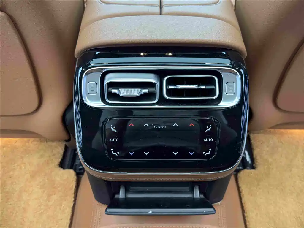 Mercedes-Benz S-Class 2022 — фото 13