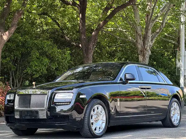 Rolls-Royce Ghost 2012