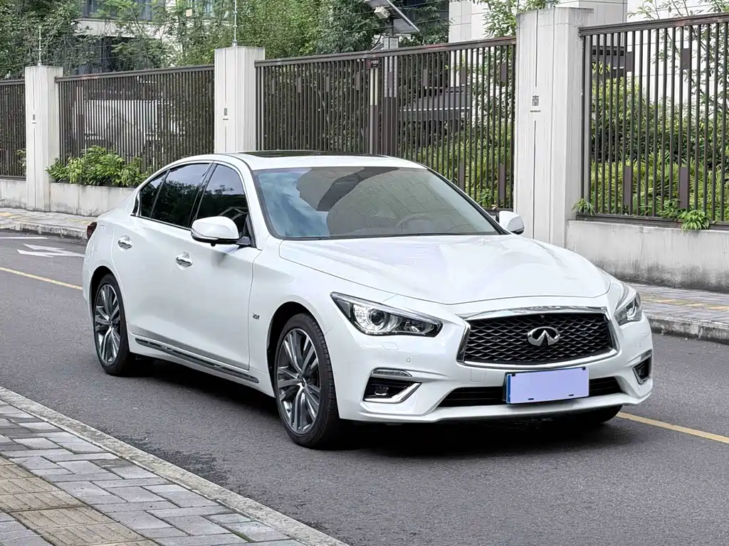 Infiniti Q50L 2023 — фото 3