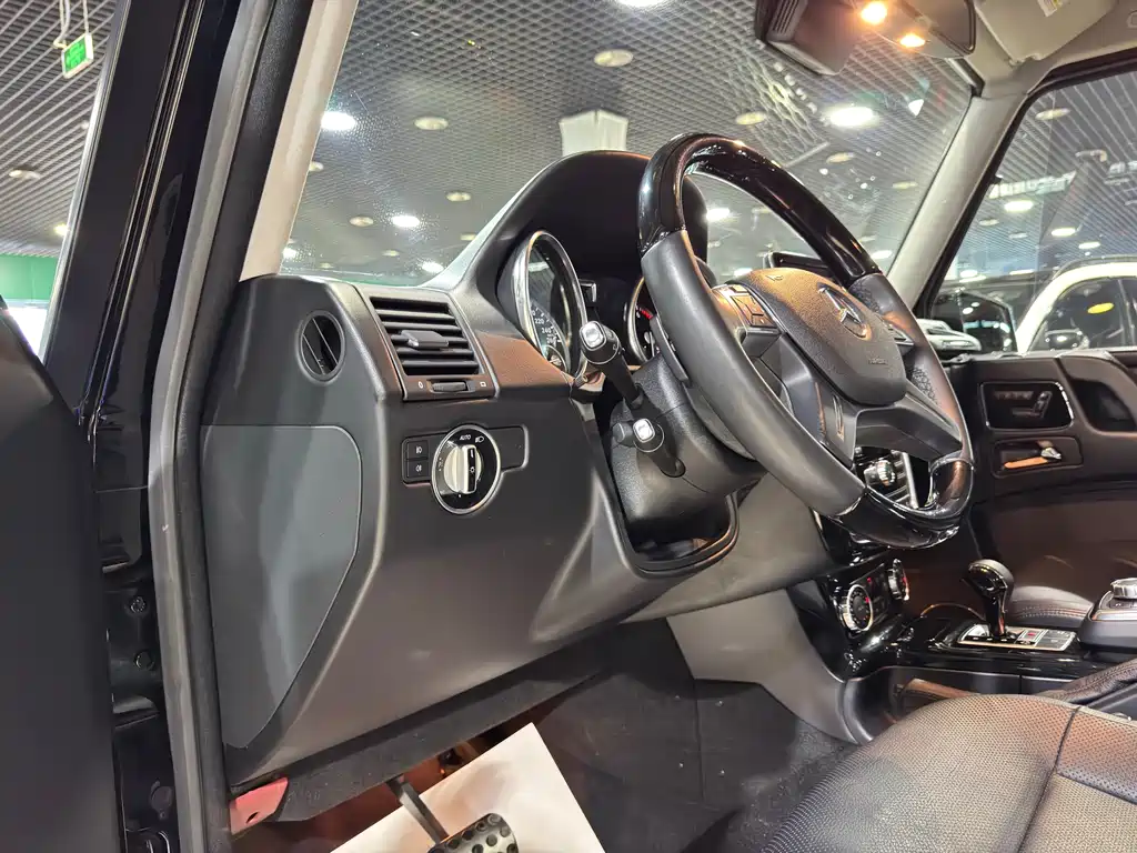 Mercedes-Benz G-Class 2014 — фото 11
