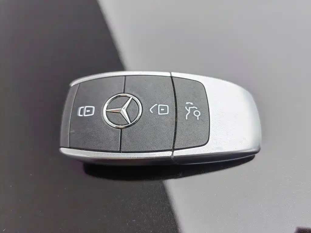 Mercedes-Benz GLE 2021 — фото 19