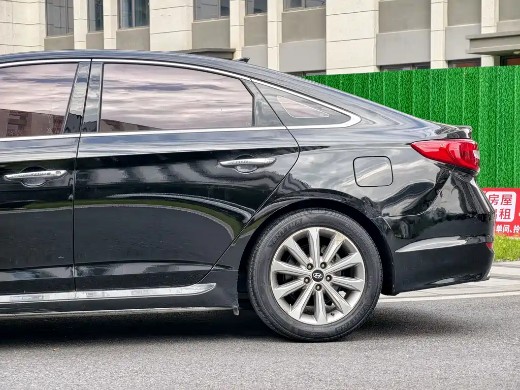 Hyundai Sonata 2015 — фото 8