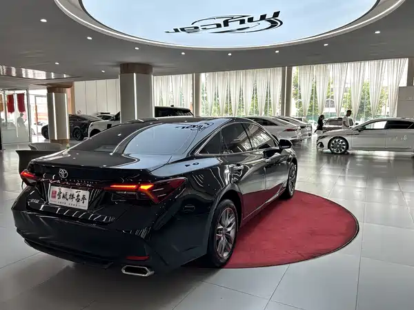 Toyota Avalon 2022