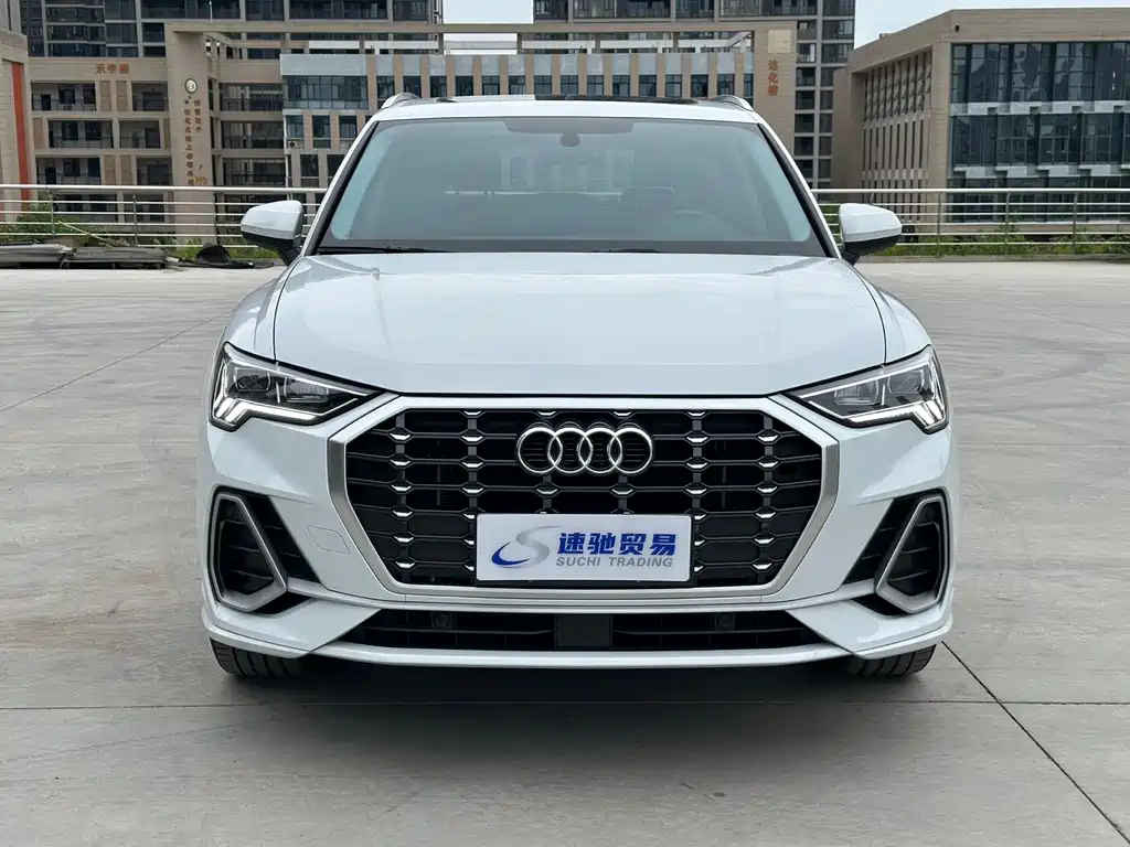 Audi Q3 2022