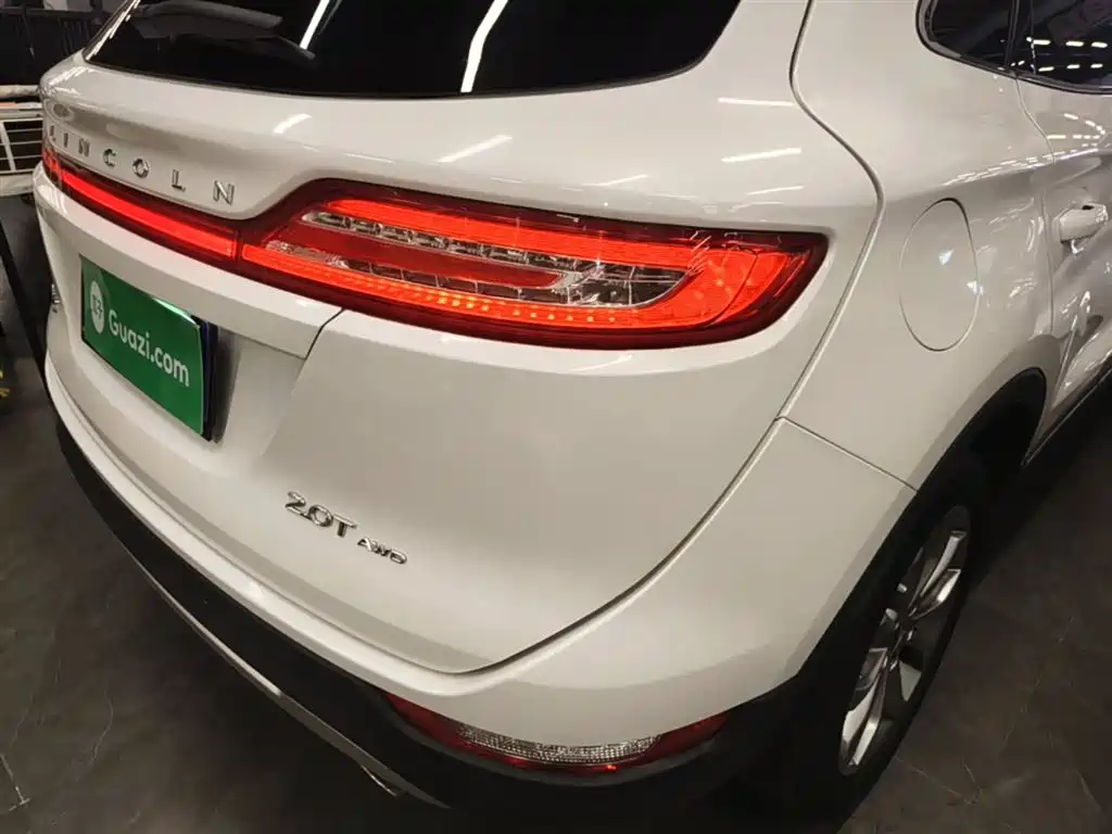 Lincoln MKC 2018 — фото 8