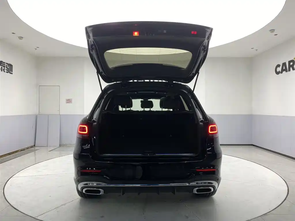 Mercedes-Benz GLC 2023 — фото 32