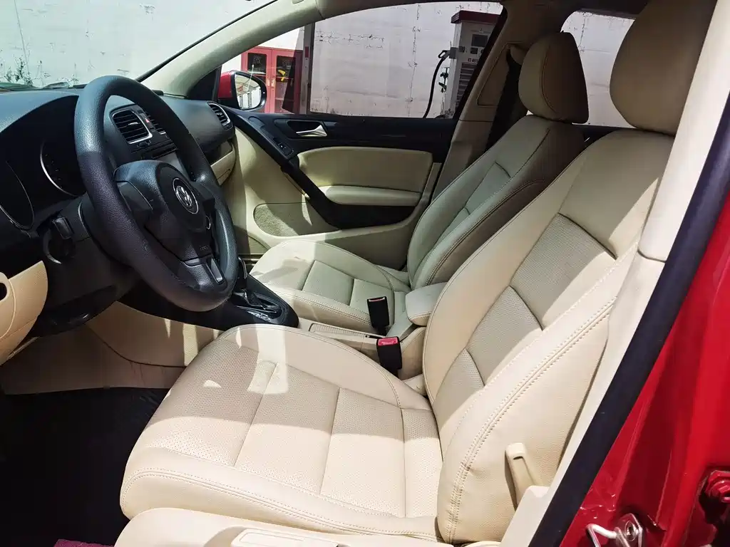 Volkswagen Golf 2012