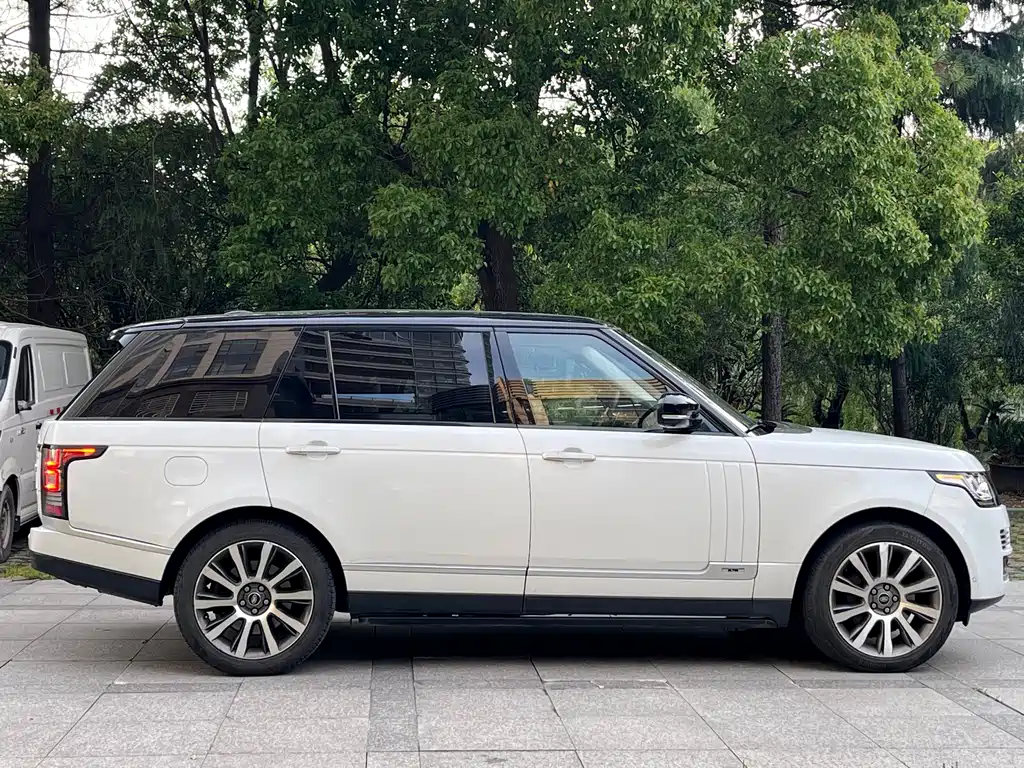 Land Rover Range Rover 2015 — фото 5