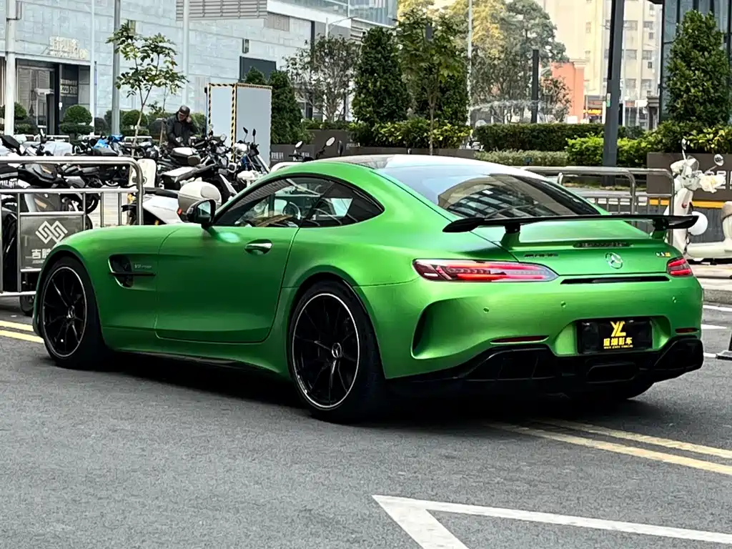 Mercedes-Benz AMG GT 2020 — фото 10