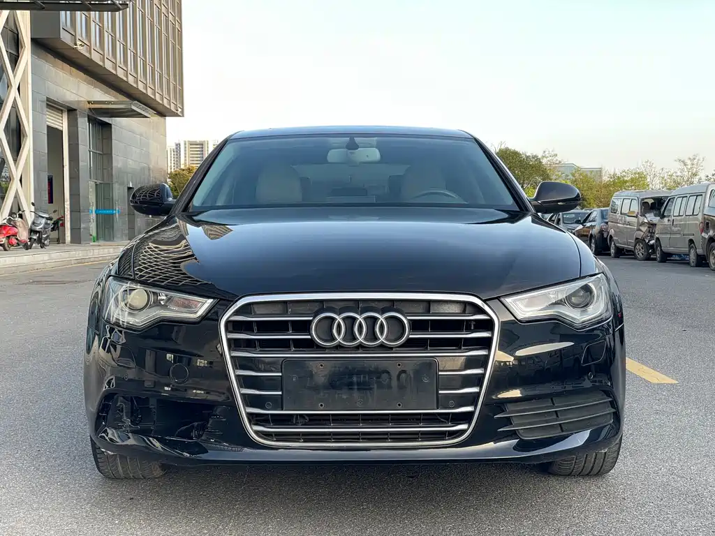 Audi A6L 2013 — фото 2