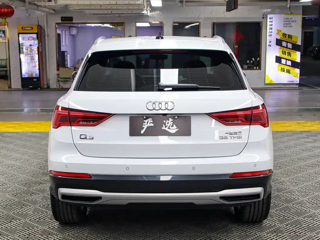 Audi Q3 2023 — фото 21