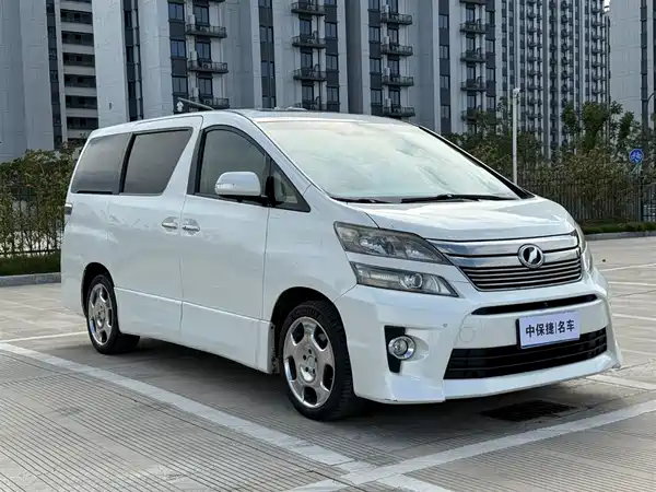 Toyota Alphard 2012