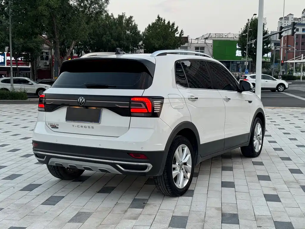 Volkswagen T-Cross 2021