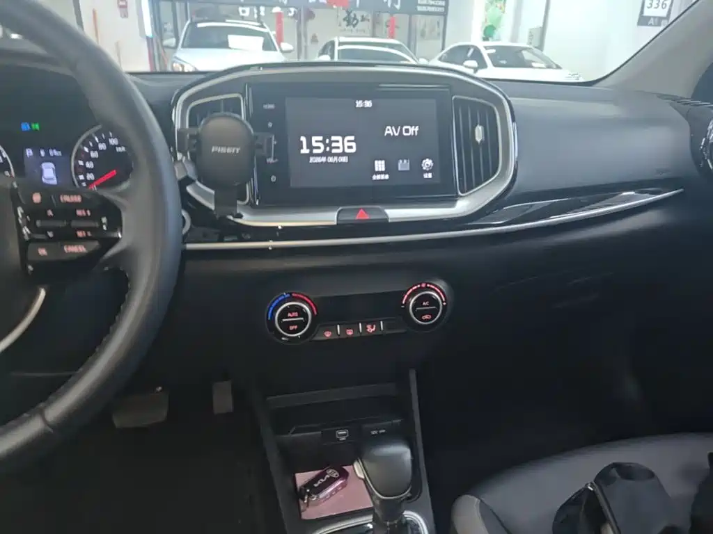 Kia KX1 2021 — фото 13