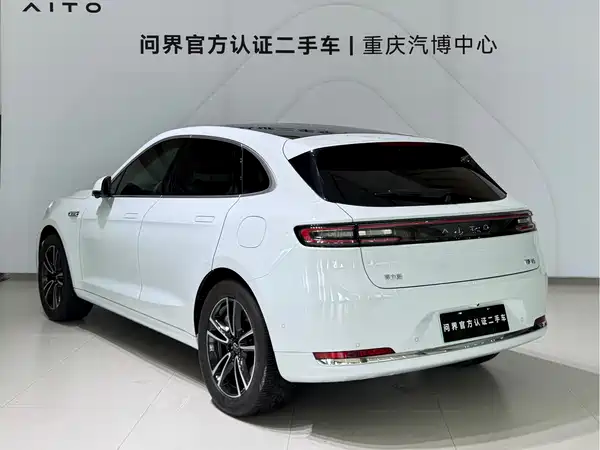 AITO M5 2025