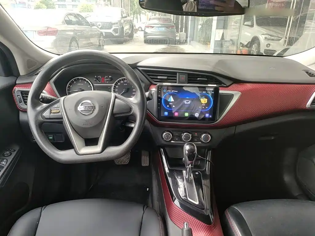 Nissan Bluebird 2018 — фото 10