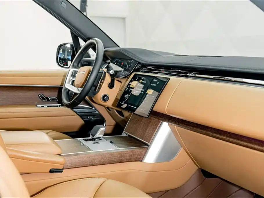 Land Rover Range Rover 2024 — фото 20