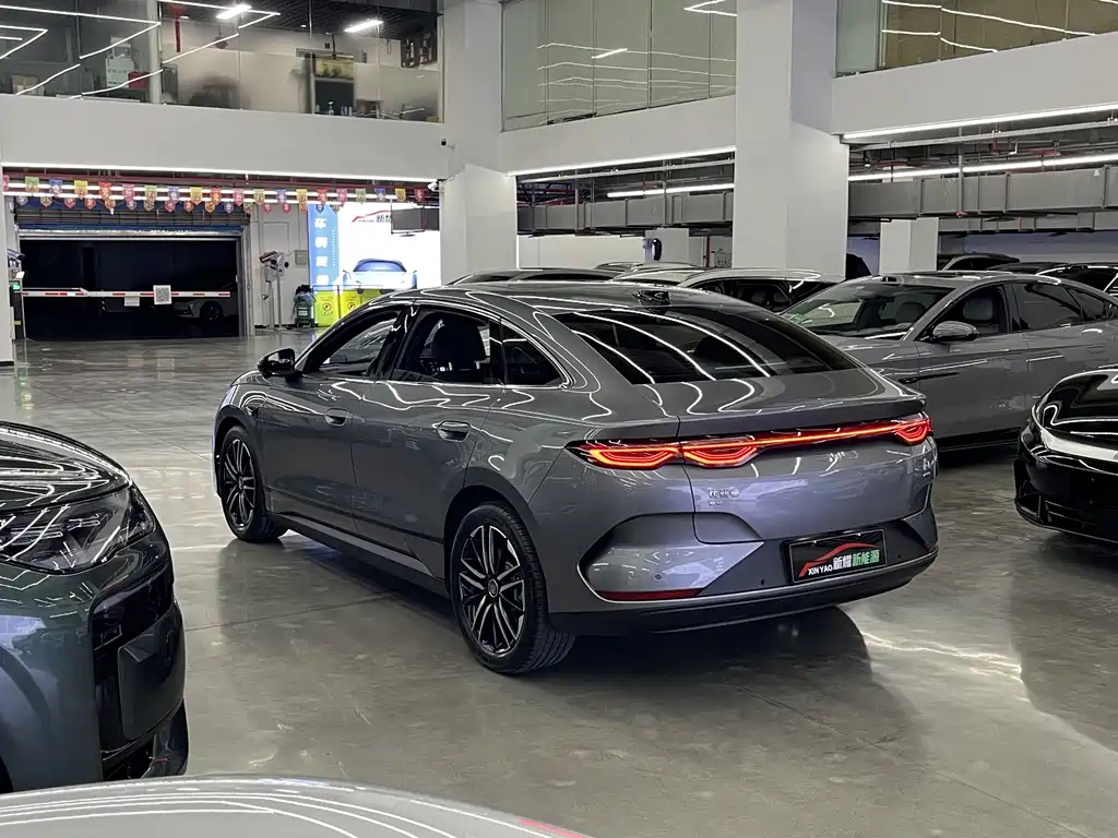 BYD Qin L 2025 — фото 3