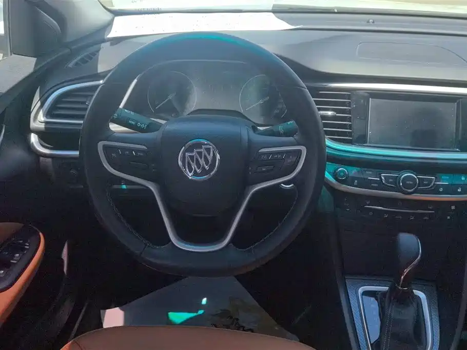 Buick Excelle 2019 — фото 15