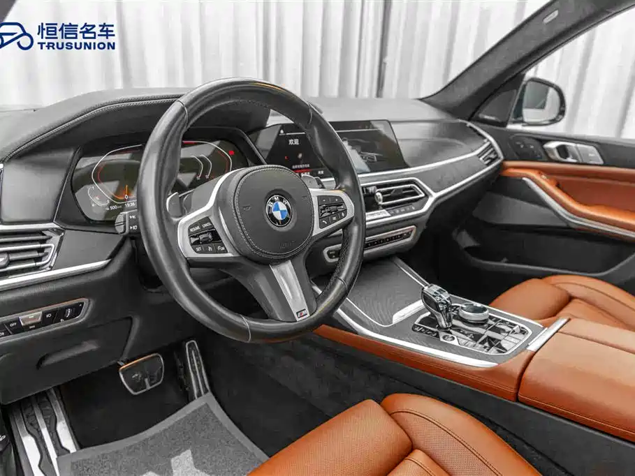 BMW X7 2021 — фото 12