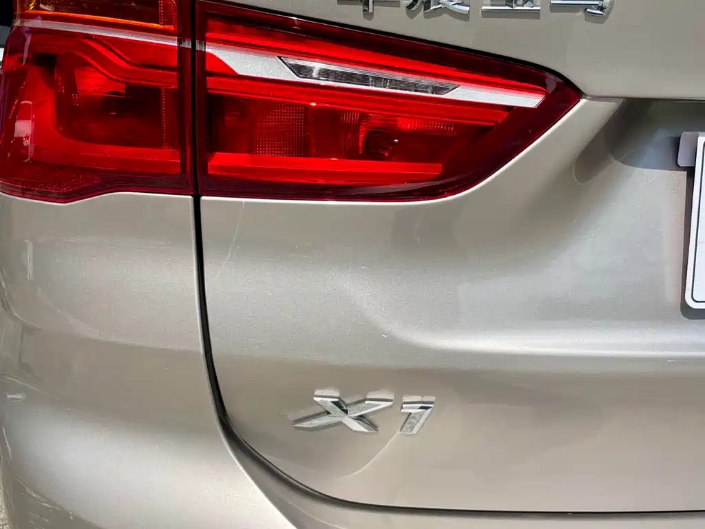 BMW X1 2019 — фото 14