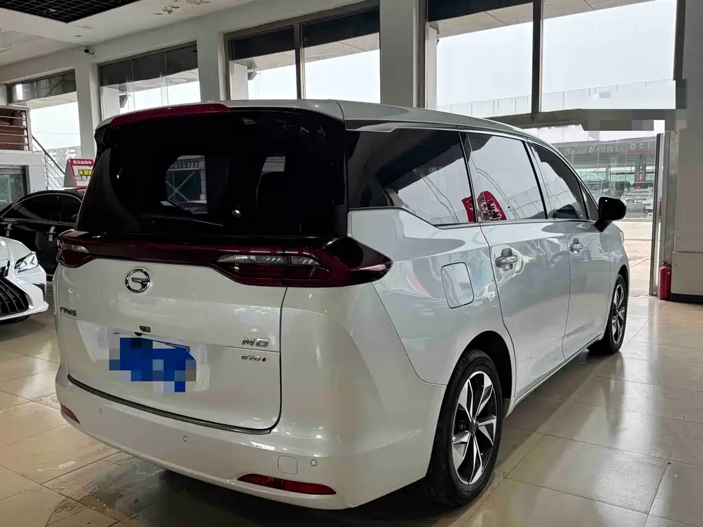 GAC Motor Trumpchi M6 2022 — фото 4