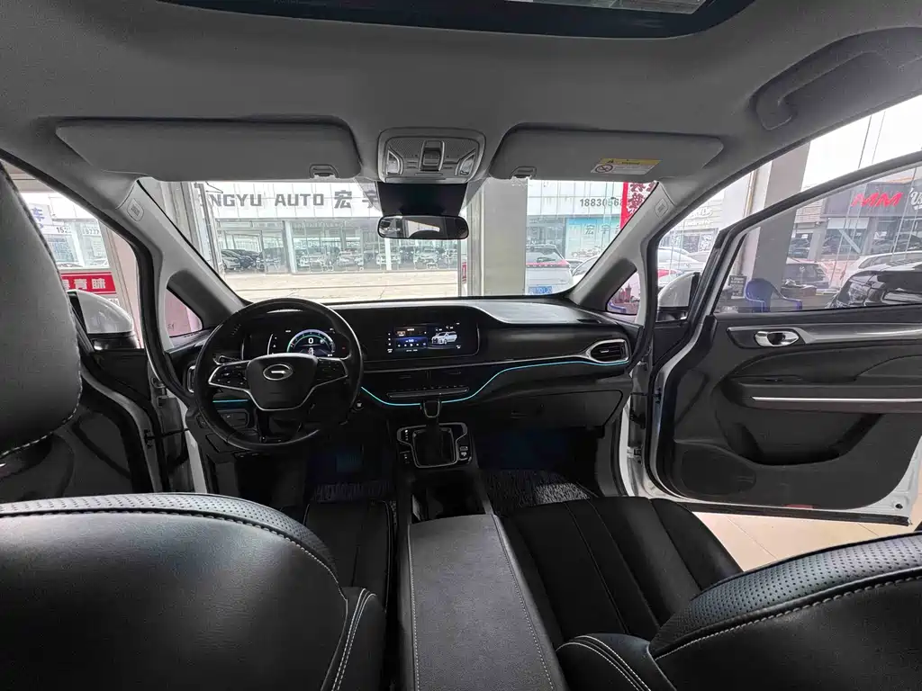 GAC Motor Trumpchi M6 2022 — фото 14