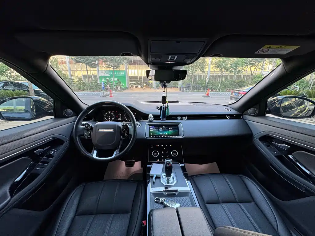 Land Rover Evoque 2020 — фото 8