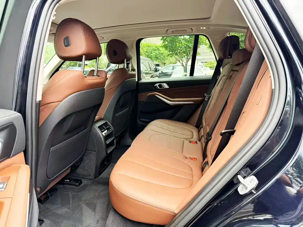 BMW X5 2021 — фото 11
