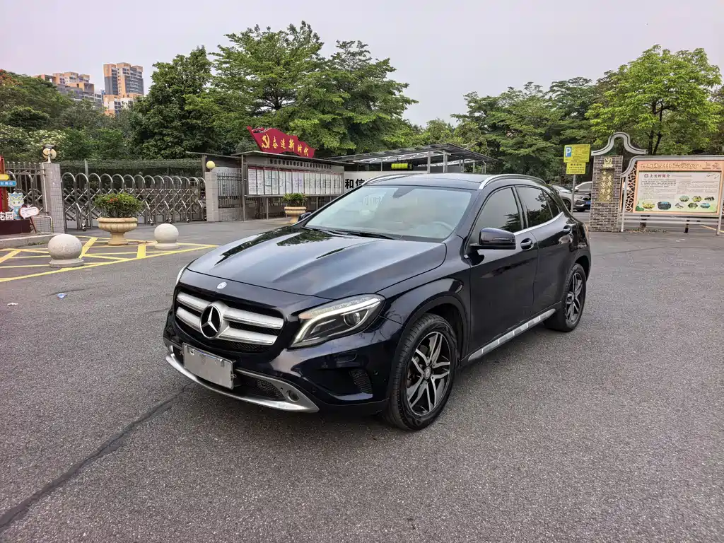 Mercedes-Benz GLA 2016 — фото 1