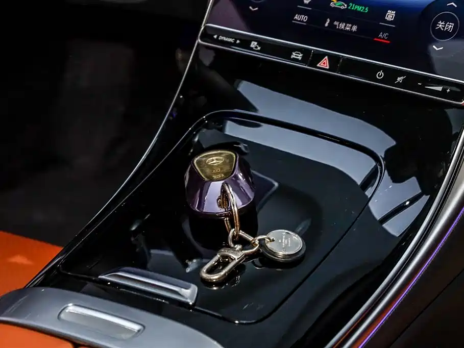 Mercedes-Benz C-Class 2022 — фото 27