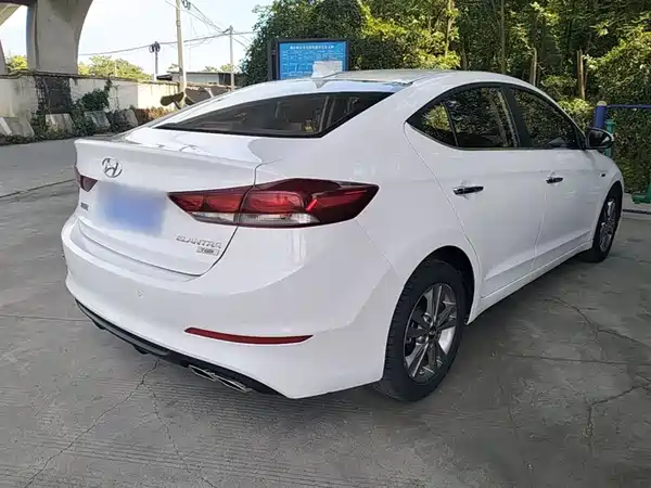 Hyundai Celesta 2016